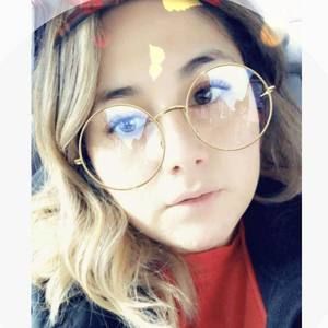 Meet your Posher, Kat